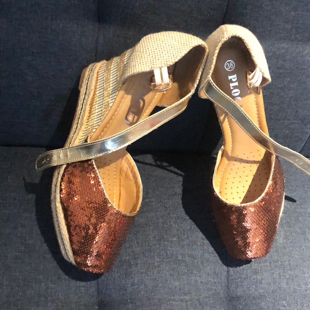 PLOCADI NEW WEDGE SEQUENCE SHOES